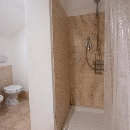 206 - Betulla, Giardino E Piscina - Cherry House