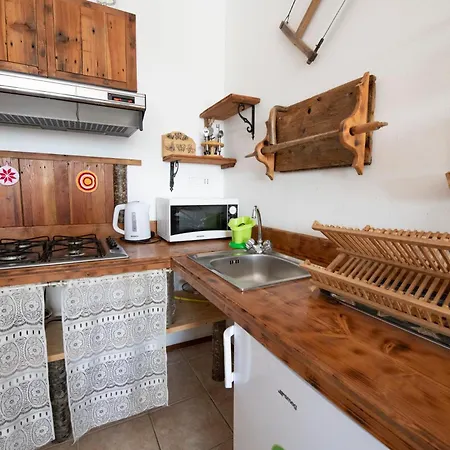 Apartment 206 - Betulla, Giardino E Piscina - Cherry House Carro